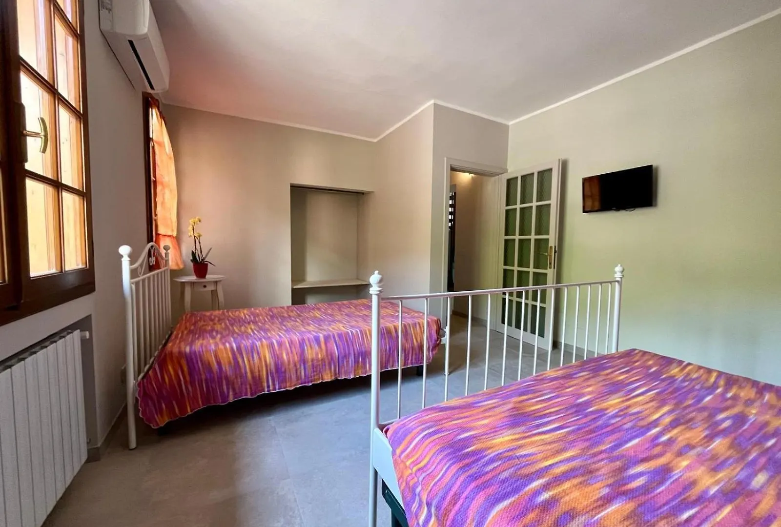 B&B Aria Di Lago Paratico Bed & Breakfast